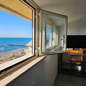 Attico Granelli Di Sabbia , Lido di Ostia Italia